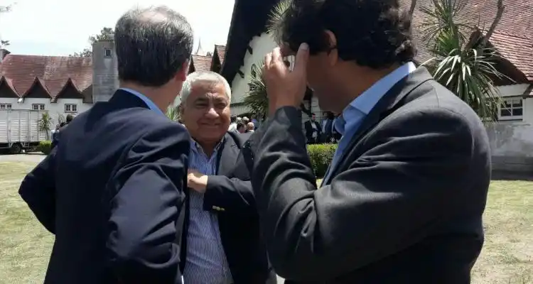 Vidal pidió a los intendentes que recorten los gastos de la política