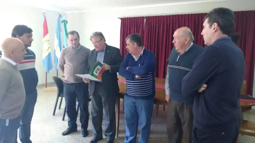 Fascendini entregó aportes a las comunas de Franck, Santo Domingo, Matilde y Las Lunas