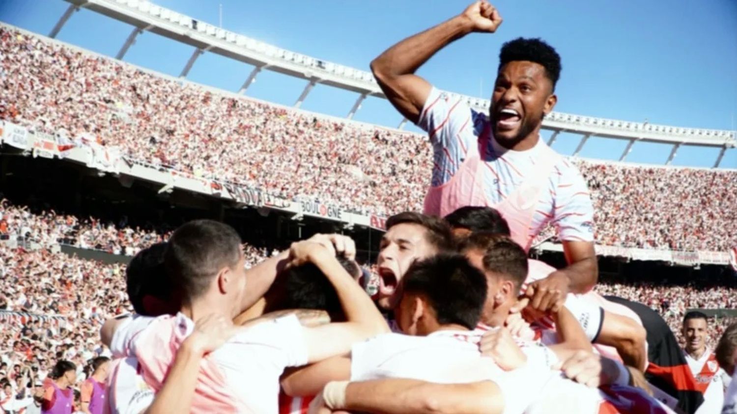 El Superclásico puede terminar en Tribunales: un futbolista de River analiza denunciar a uno de Boca