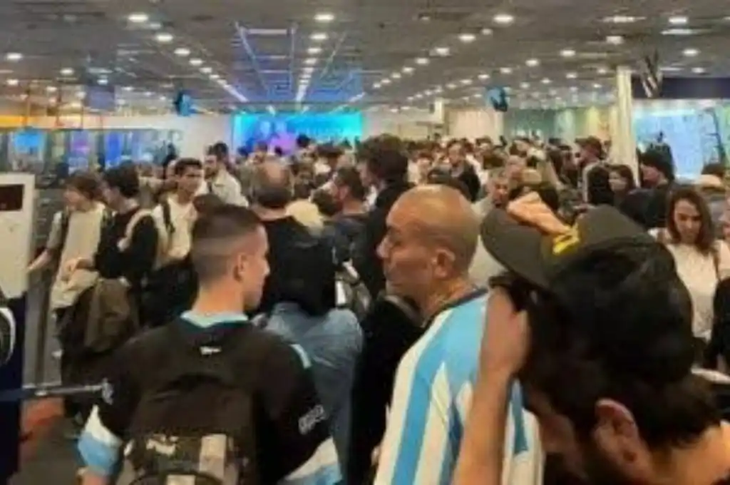 Más de 200 argentinos parten este jueves rumbo a Qatar para alentar a la Selección