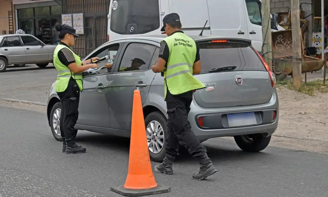 Operativos de seguridad: 24 detenidos durante controles de saturación en Pilar