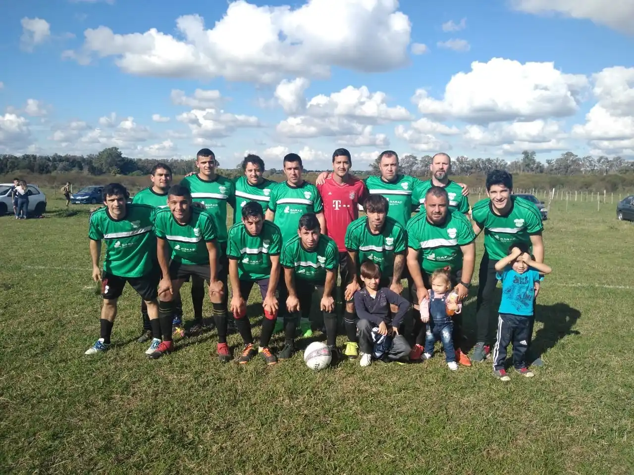 Gladiadores goleó a Chacarita en la tercera de los desquites
