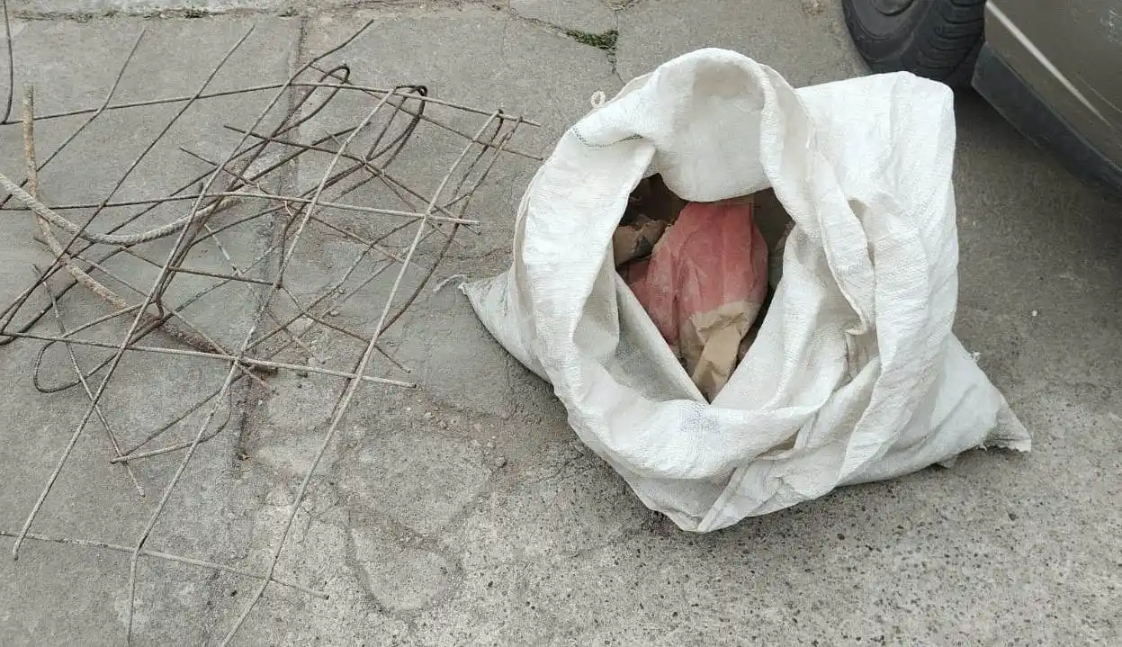 Detuvieron a dos jóvenes por robar en una obra en construcción