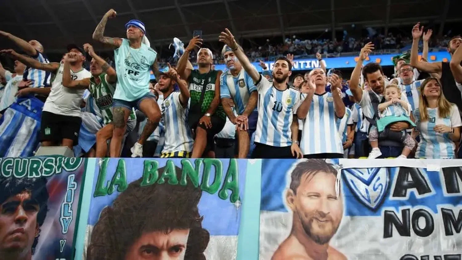 Los hinchas argentinos, desesperados por conseguir entradas para la Selección Argentina - Australia