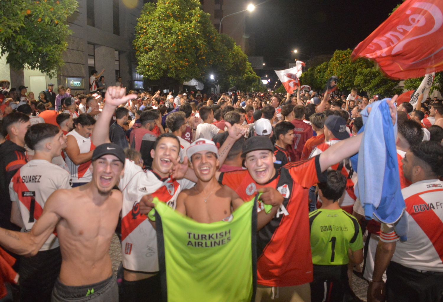 Festejo River6