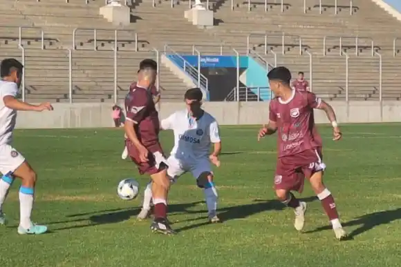 9 de Julio empató ante Defensores de Villa Ramallo