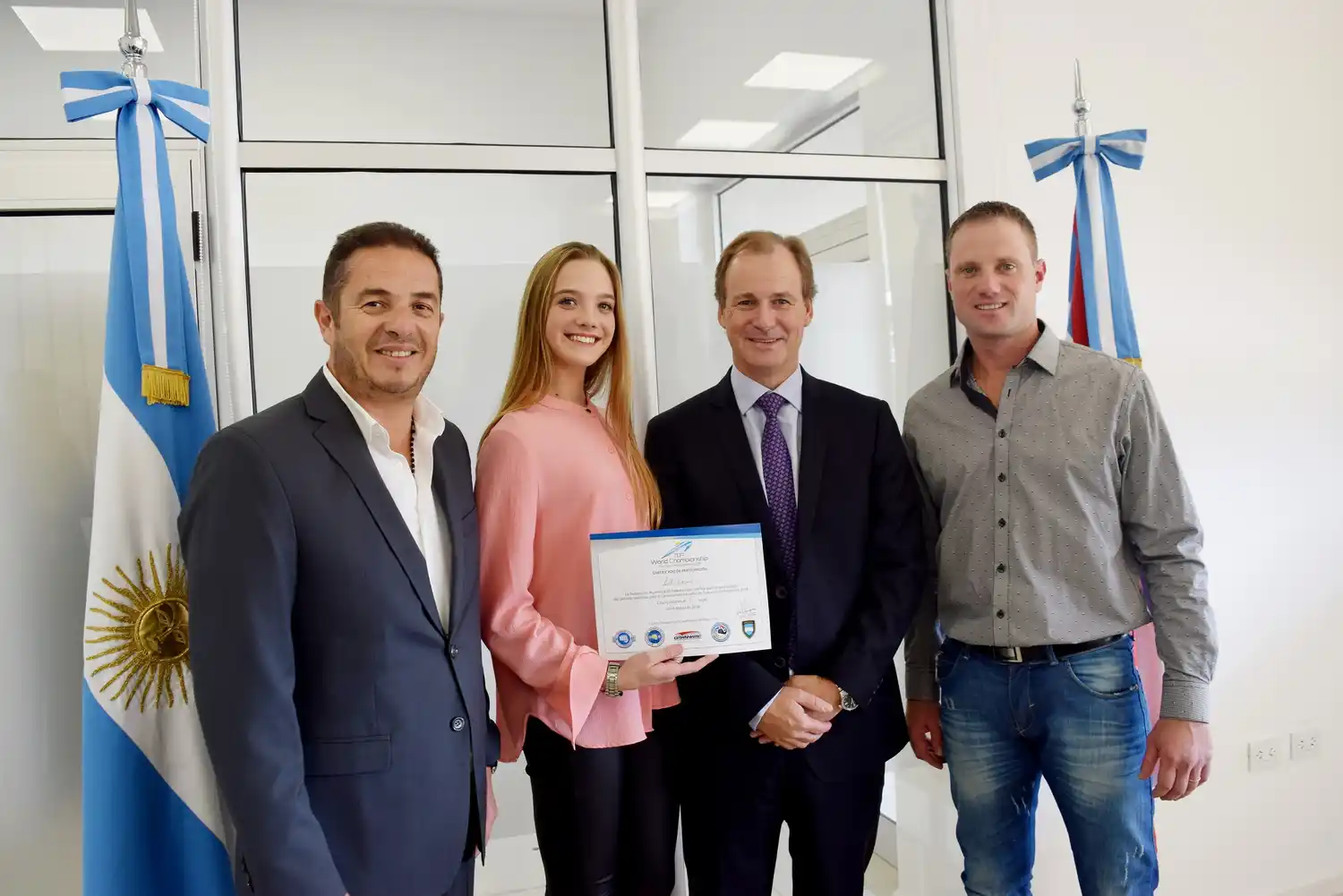 Bordet recibió a deportista seguiense Karen Lell