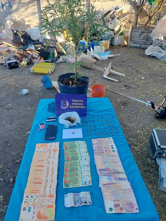La Policía Federal Argentina desarticuló una banda que se dedicaba a la venta de estupefacientes en Paraná