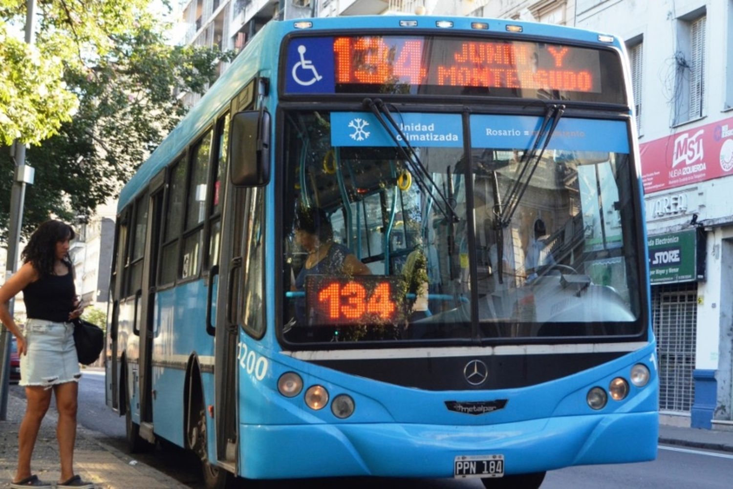 A partir del próximo lunes, varias líneas de colectivos recuperan sus antiguos recorridos