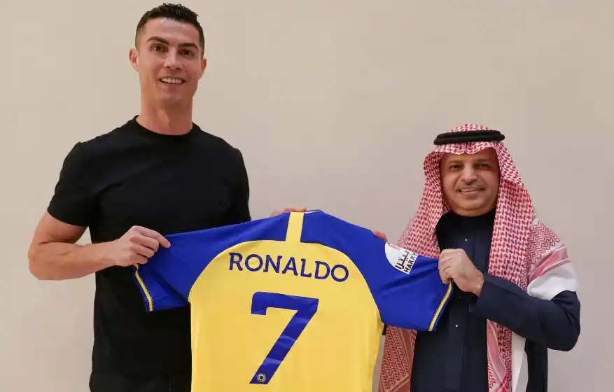 Cristiano Ronaldo se convirtió en nuevo jugador del Al Nassr FC, de Arabia