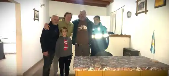 Vecinos de Arroyo Seco donaron mobiliario a la comisaría Cuarta