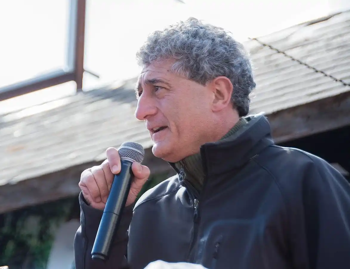 Barrera apuntó contra Salas y Roncoroni: "Se bajaron los impuestos"