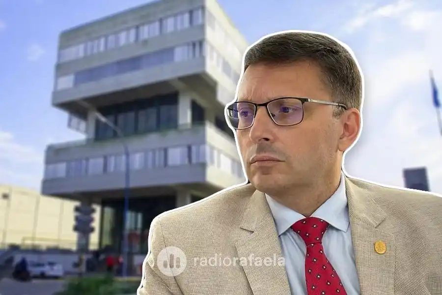 "Se compraron aproximadamente 480 mil dólares", precisó Mársico