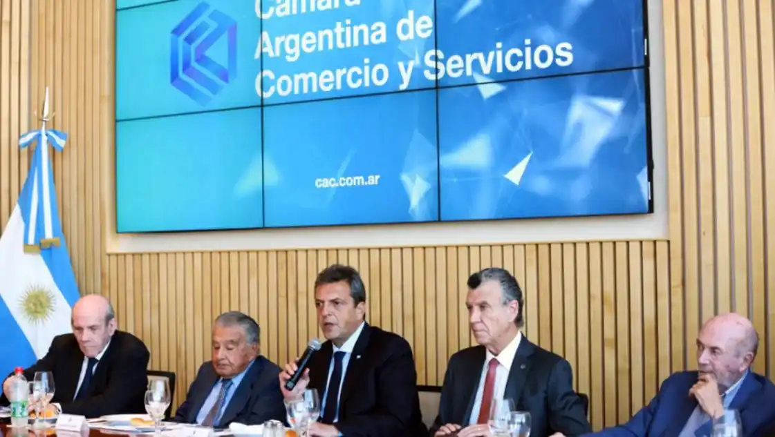 Massa: "Voy a meter en cana a los que están especulando contra el ahorro de la gente aunque me cueste la elección"