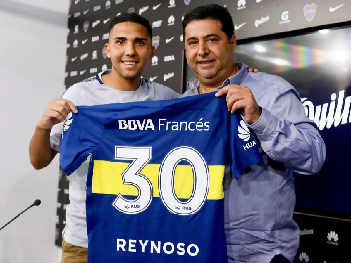 Boca presentó a Reynoso
