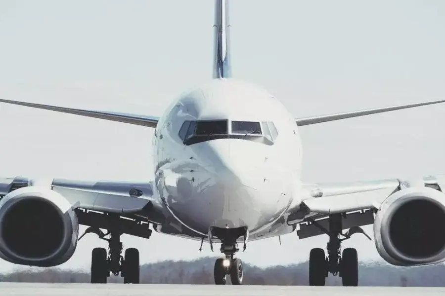 El Gobierno oficializó la habilitación de tripulaciones y aeronaves extranjeras para operar en el país