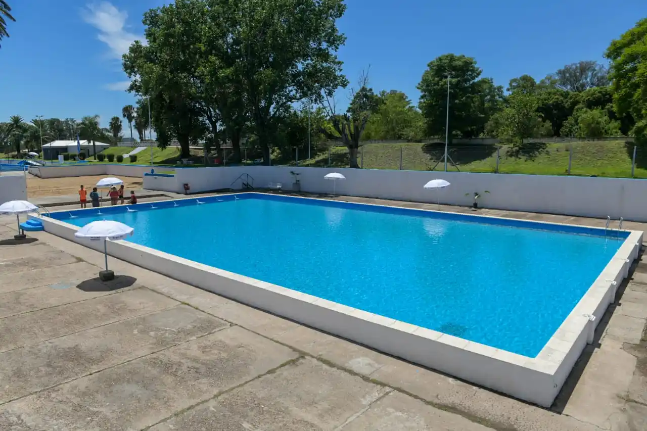 Inaugura la Temporada en el Complejo Municipal Toma Vieja