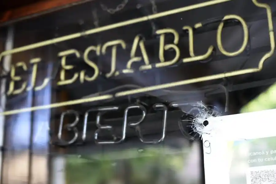 Preocupante situación: le pidieron 400 mil pesos a una parrillada para no balearlos 