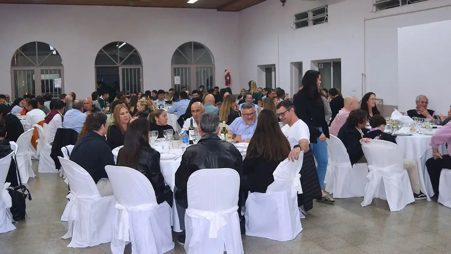 Los empleados de comercio de Gualeguay celebraron su Día con una gran cena show