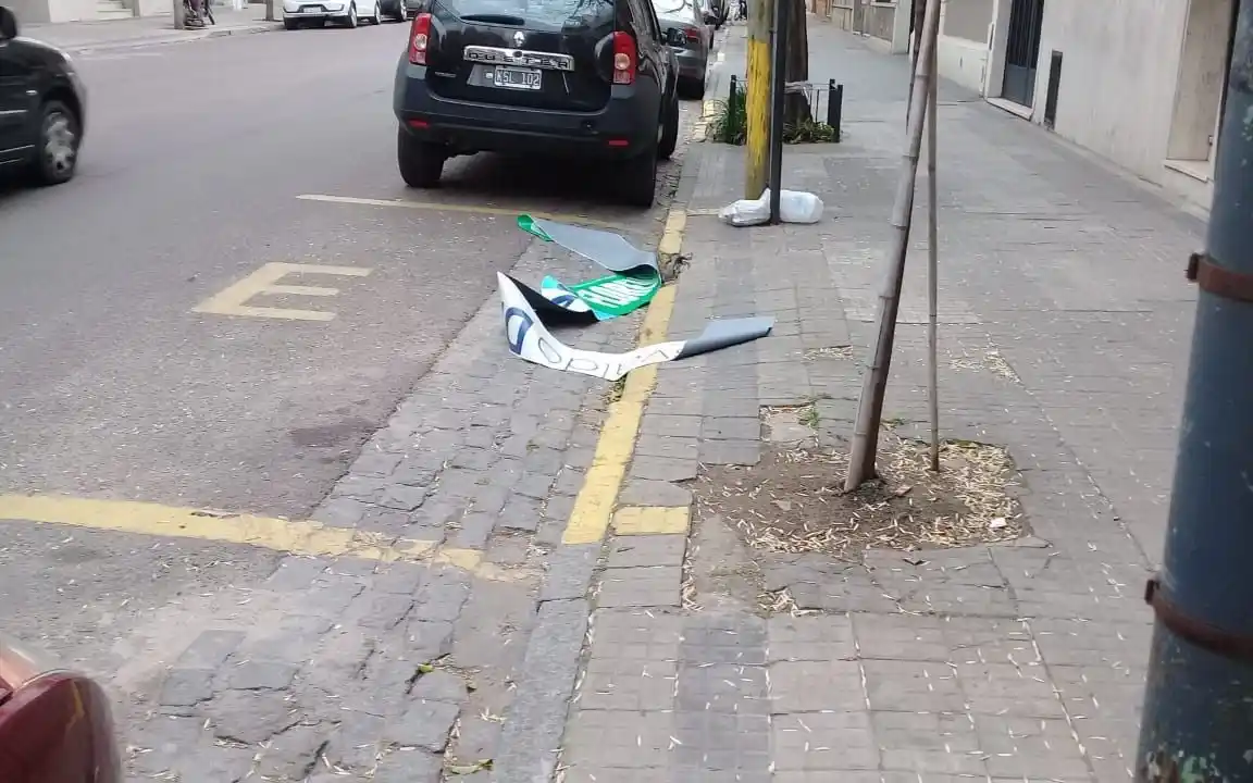Denuncian vandalismo en un local vinculado a Randazzo en La Plata: "Esto no hace más que dañar la democracia"