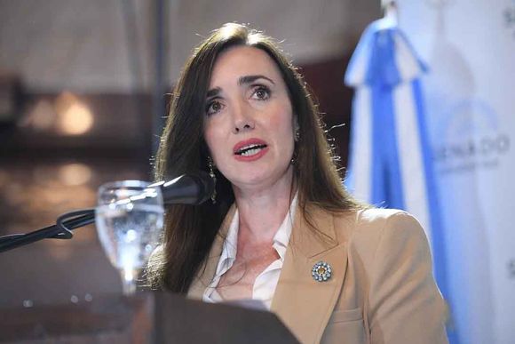 Victoria Villaruel anuló el aumento salarial de los senadores nacionales