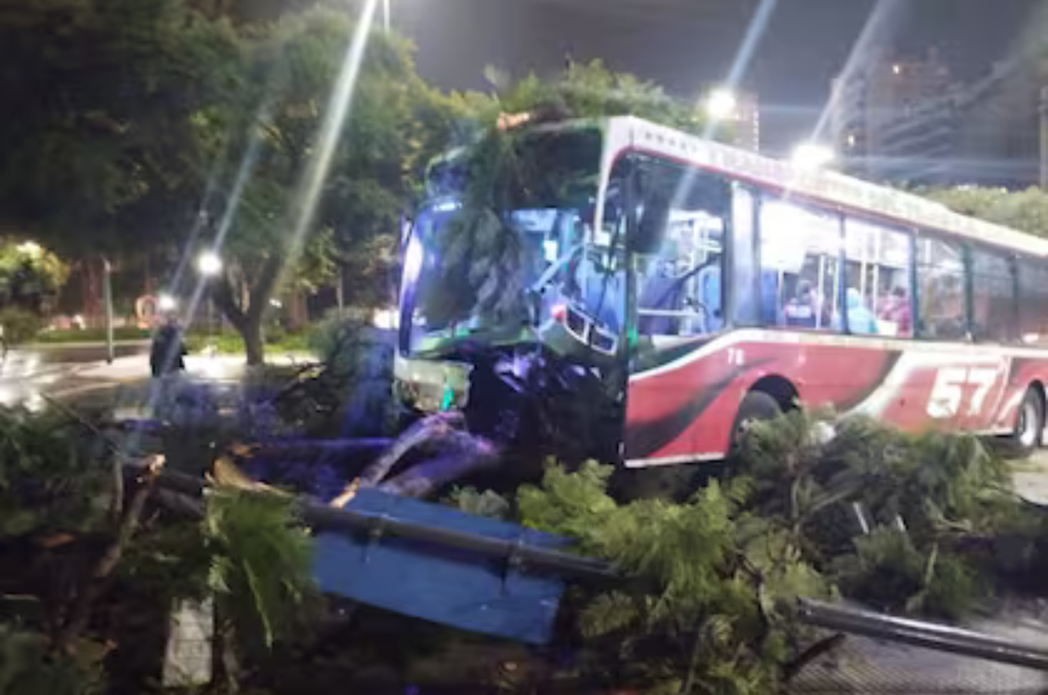 El accidente, que ocurrió cerca de las 5 de la mañana de este jueves.