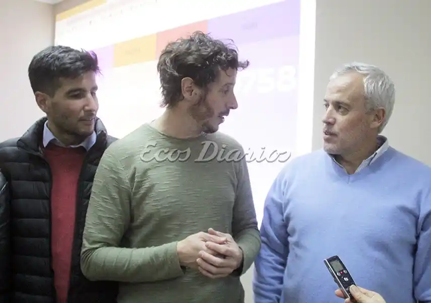 Todos juntos. Rodrigo Irigoyen, Damián Unibaso y Martín Migueles