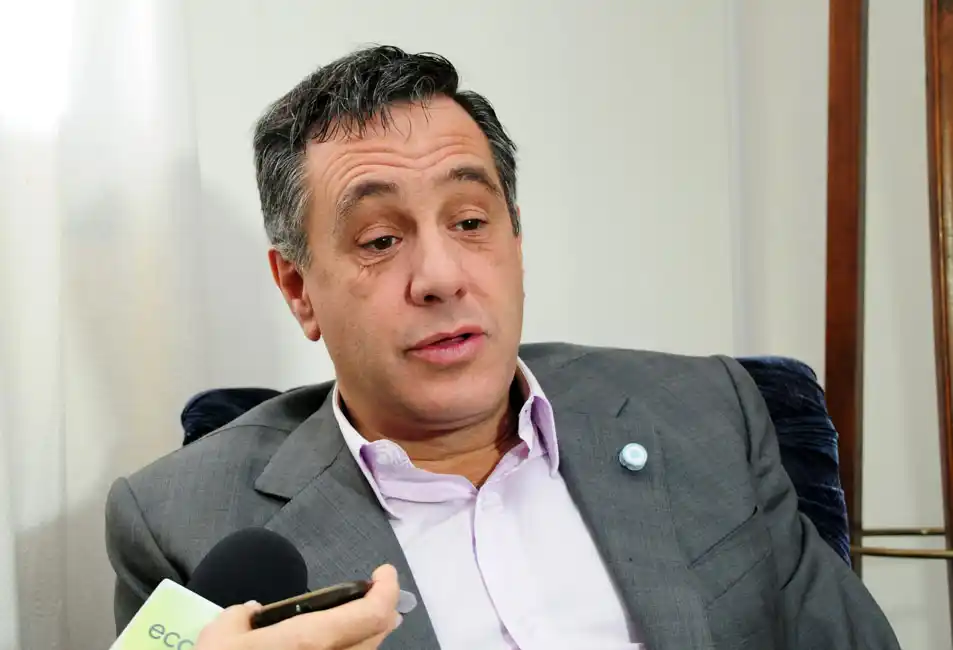 Finocchiaro resaltó los logros y apuntó a una reestructuración del sistema educativo 