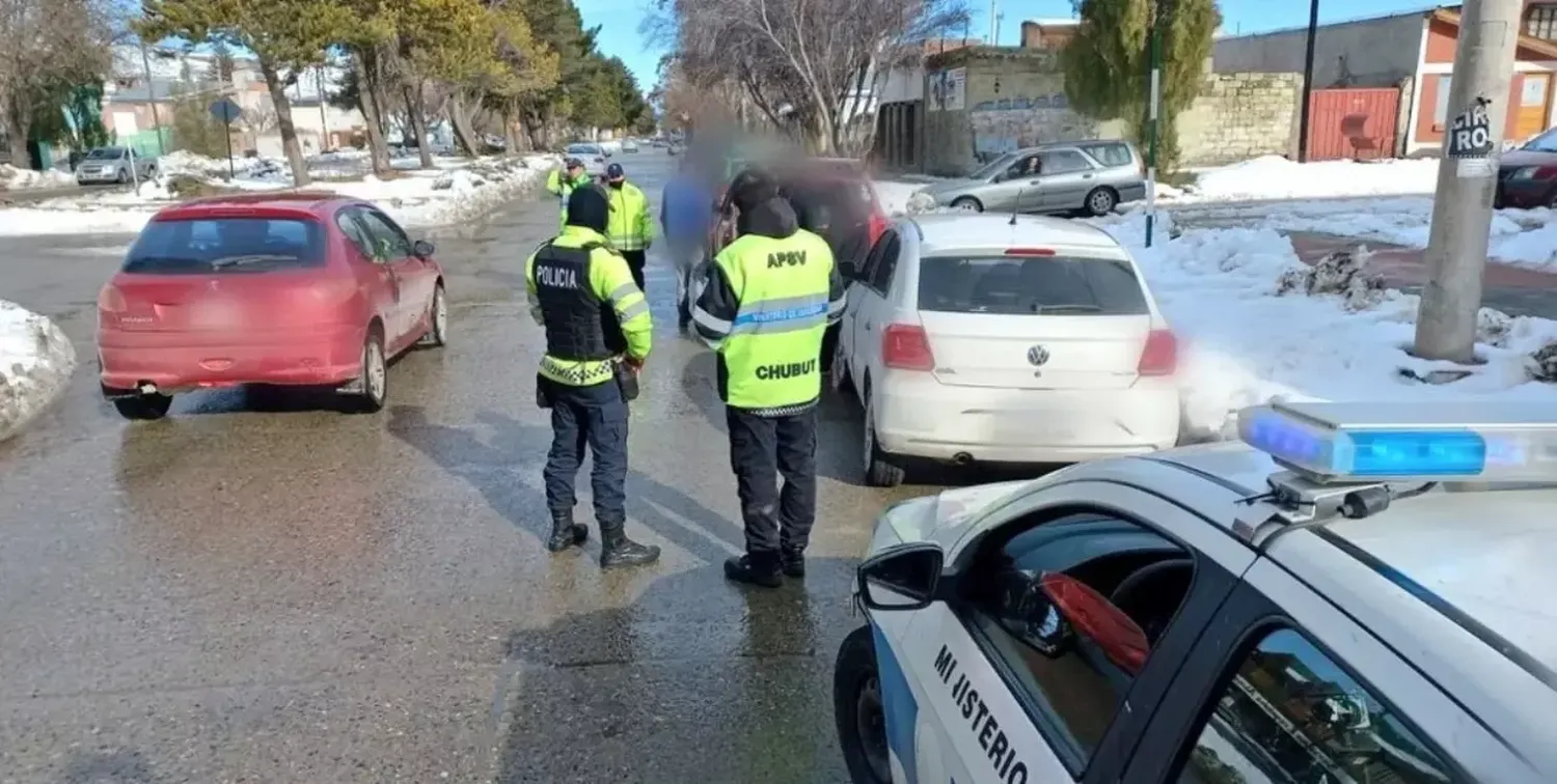 Chocó y el test de alcoholemia superó la medición máxima 