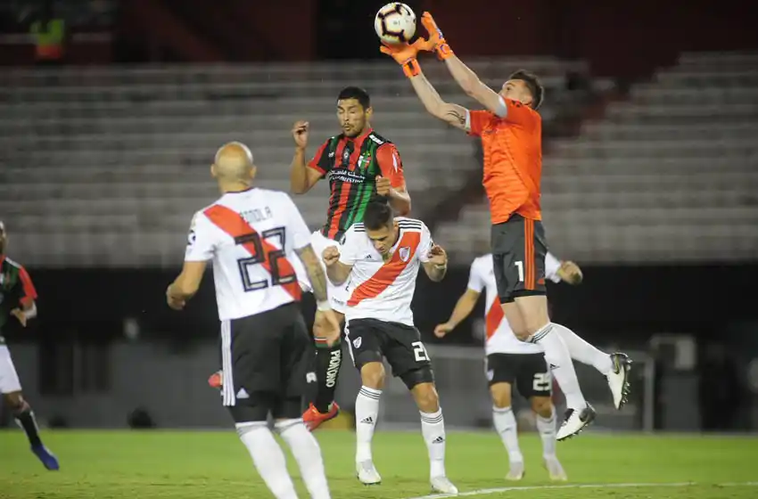 River no apareció y resignó dos puntos ante Palestino