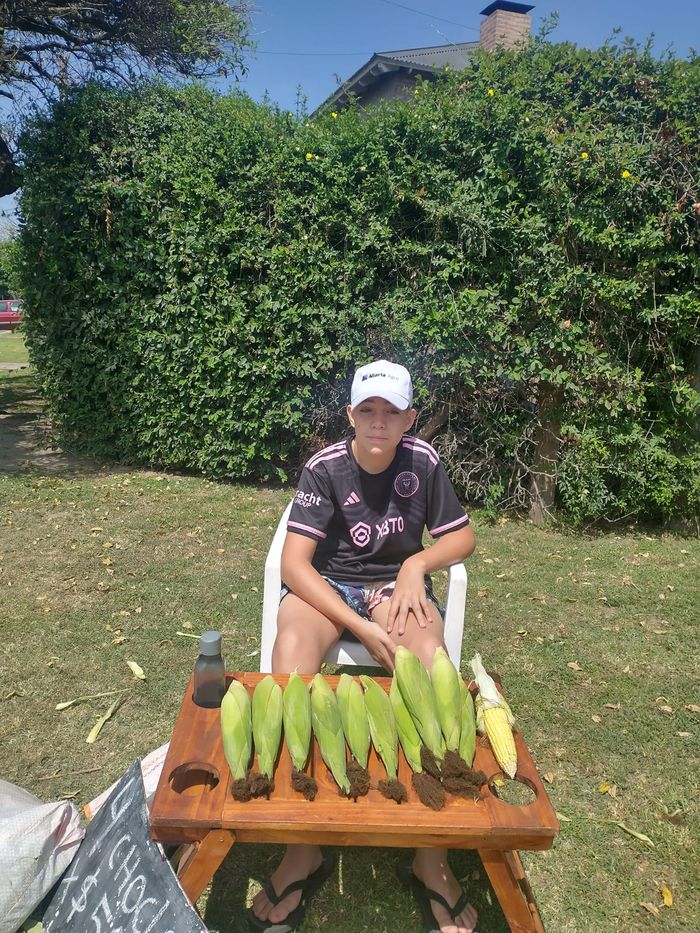 Manuel Avila venta de choclos