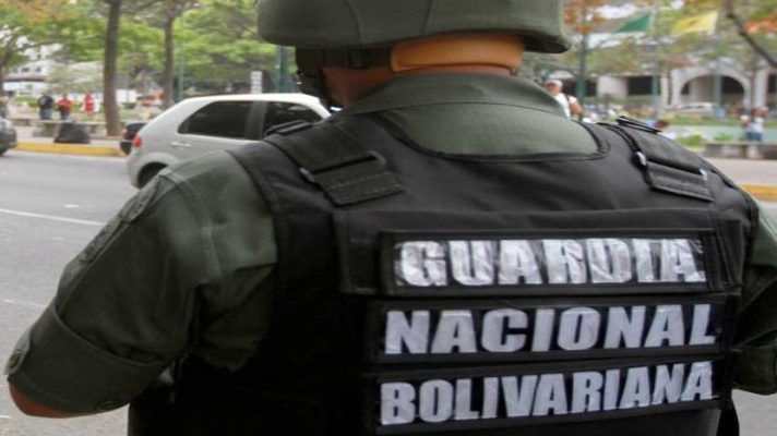 CONMOCIONADOS CON OTRO FEMICIDIO: GNB mata a su esposa delante de sus hijas en Trujillo