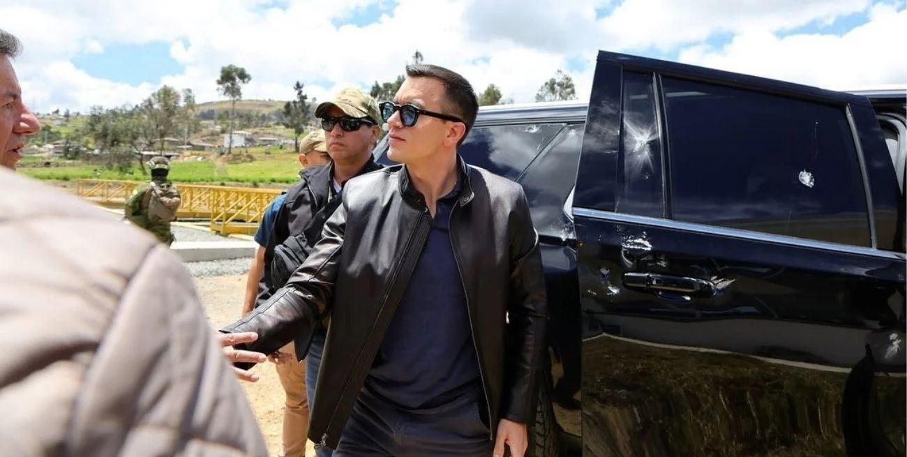 Daniel Noboa fue atacado mientras viajaba en caravana hacia Cañar.