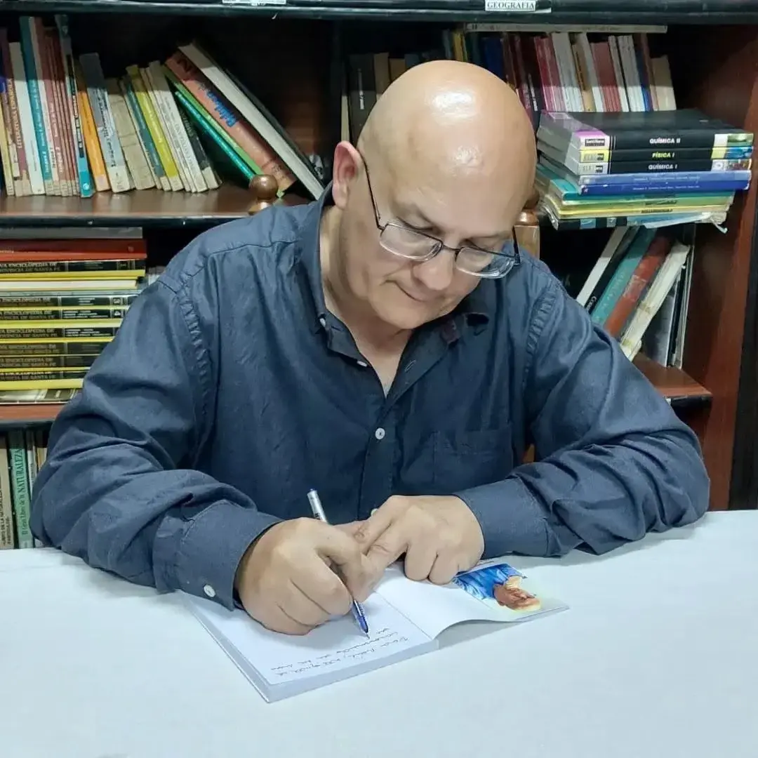 Gustavo Battistoni.