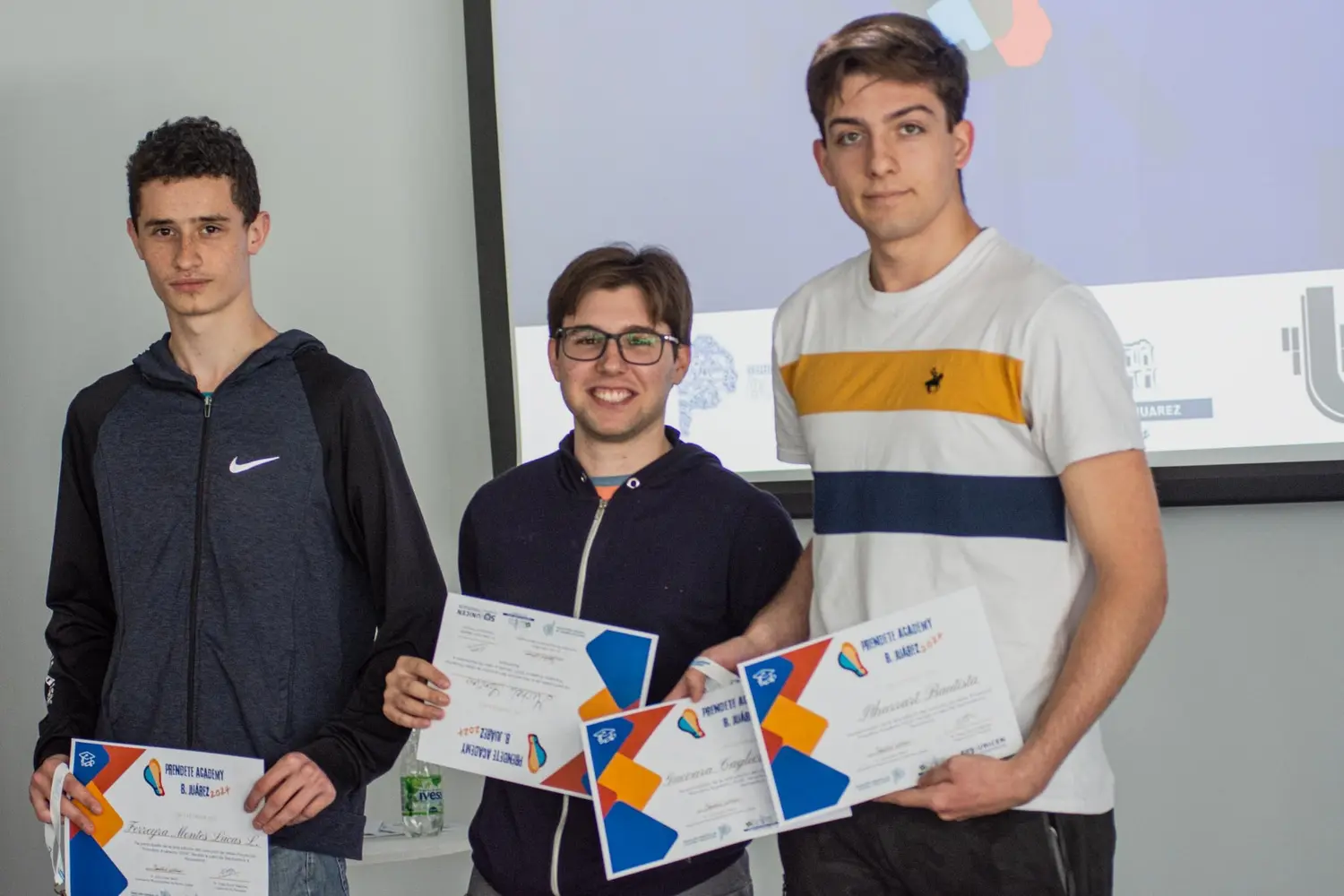 Estudiantes juarenses participaron de un certamen de ideas innovadoras