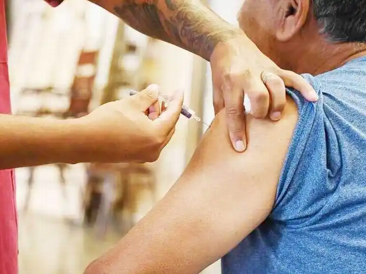 Las personas de 3 a 64 años con factores de riesgo
podrán vacunarse contra la gripe desde hoy