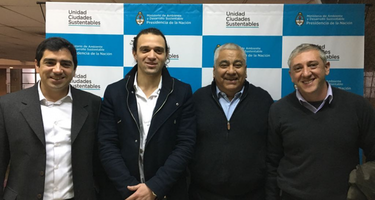 Tras incidentes con recuperadores del basural, Salazar se reunió con Ambiente y Derechos Humanos