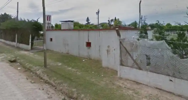 Robaron mochilas  de chicos del Socorro que hacían gimnasia en Paraná