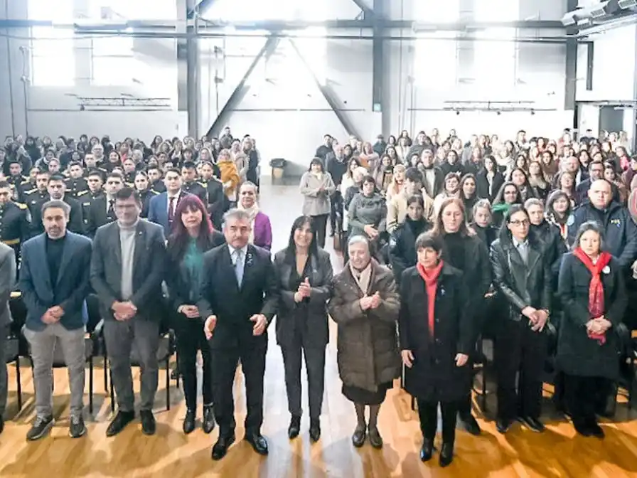 Aluani y Roncaglia encabezaron el Congreso Provincial “La Trata Existe”