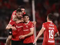 Independiente goleó otra vez y escapando del fondo