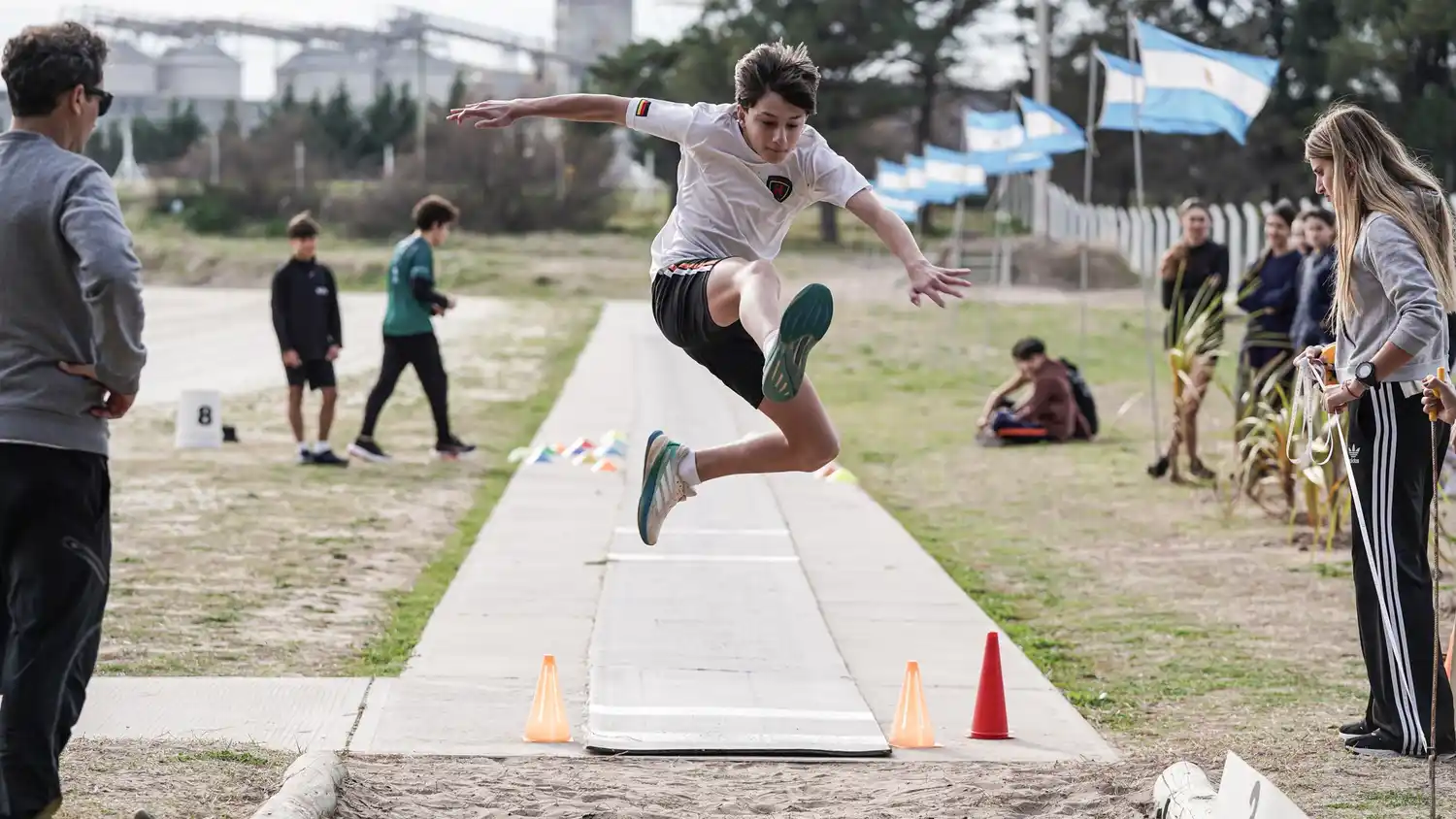 Acción. Para los alumnos en la etapa local de atletismo, de los Juegos Bonaerenses