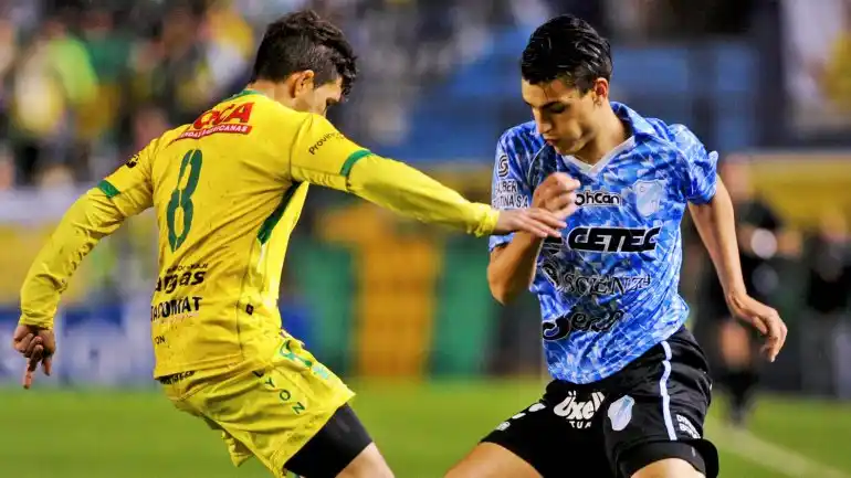 Dos equipos de la Superliga volverán para la pretemporada