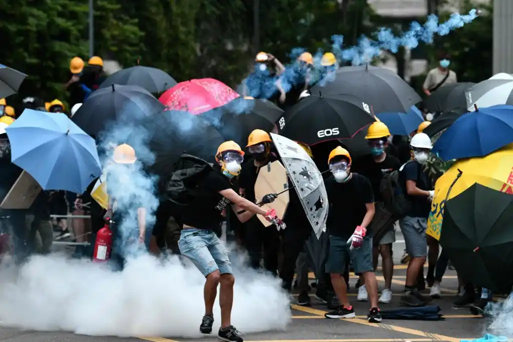 Otra marcha en Hong Kong y nueva represión policial