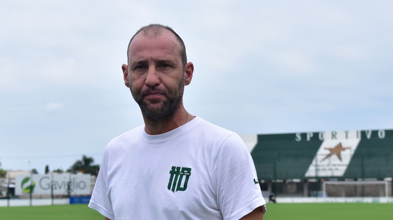 Juan Manuel Arostegui, ídolo y presidente de Sportivo Belgrano.