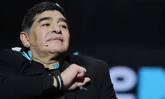 El corazón pesaba el doble de lo normal, lo que revela la autopsia de Maradona