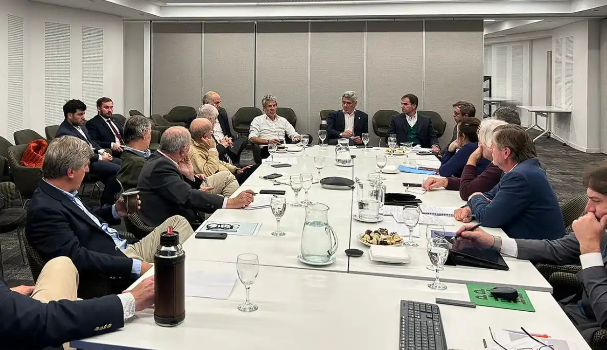 Las entidades del campo quedaron con las manos vacías en el primer encuentro con el gobierno de Milei