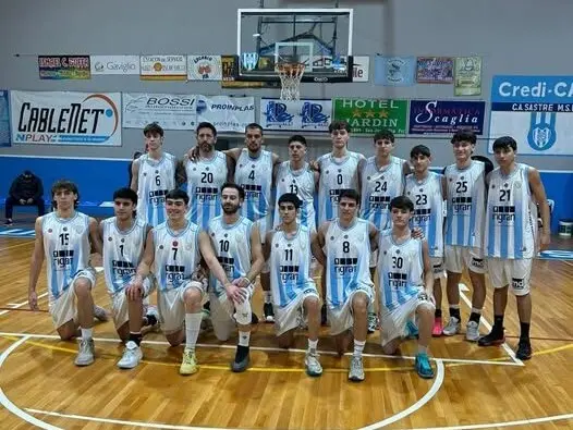 Derrota de la Crema 69 a 57 en su visita a Atlético Sastre. Foto: Prensa AR