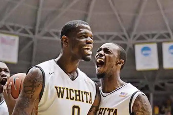 Chadrack Lufile es nuevo jugador de Estudiantes