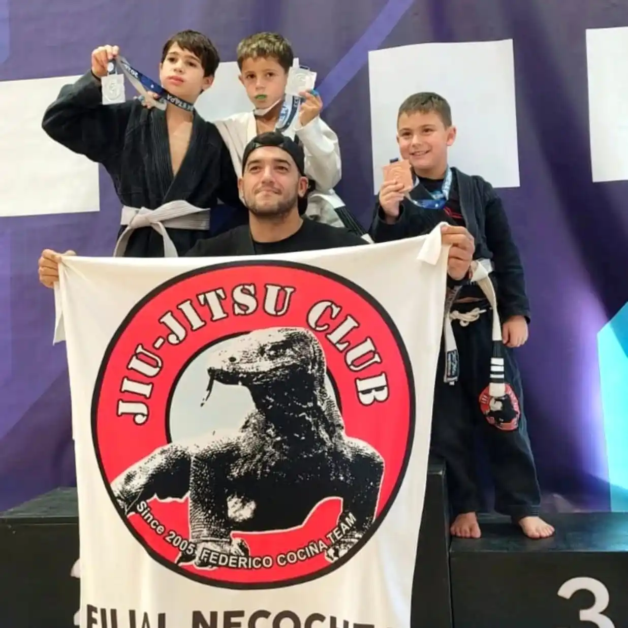 Medallas conseguidas por los participantes de Necochea y Quequén