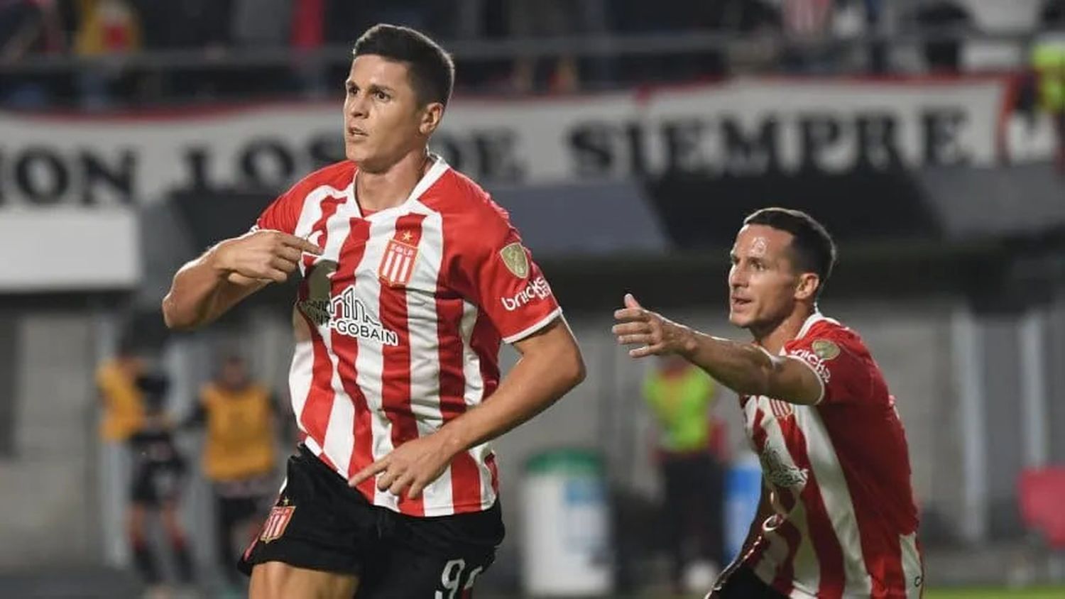 Estudiantes reaccionó y le terminó ganando a The Strongest